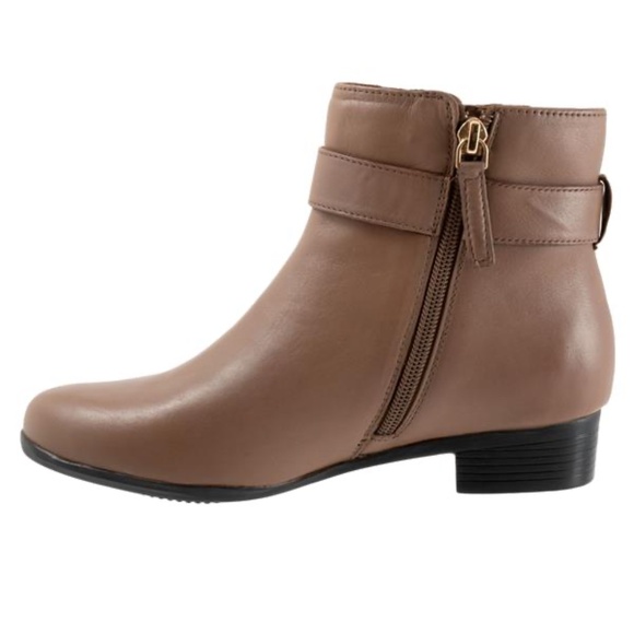 Trotters Melody Booties Brand New Size 10M Brown Women's Boots - Picture 2 of 10